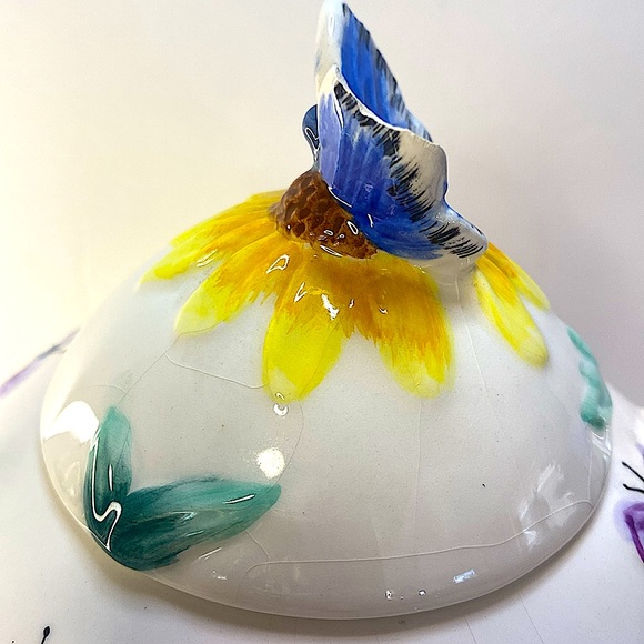 PREOWNED FLORAL PORCELAIN 3D HAND PAINTED FLOWER TEAPOT SMALL IMPERFECTIONS - Picture 3 of 12